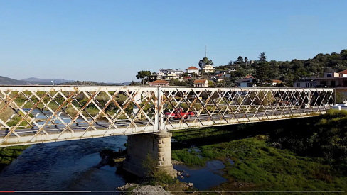 Γκρεμίστε την πιο επικίνδυνη γέφυρα στην Ελλάδα