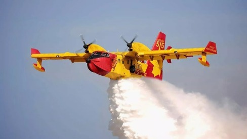 Τα νέα Canadair CL-515 αλλάζουν τα πάντα στην πυρόσβεση