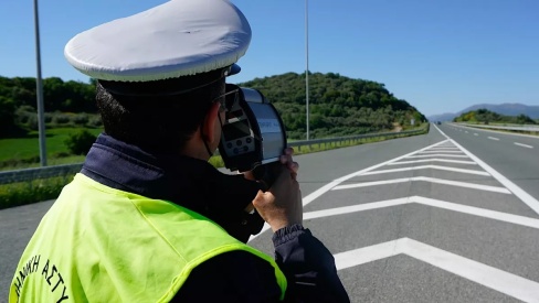 Κατασχέσεις αυτοκινήτων και για ταχύτητα