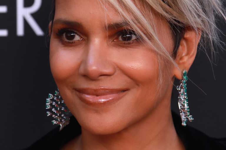 Halle Berry: Η «πιπεράτη» αποκάλυψη για τη σχέση της με τον Van Hunt