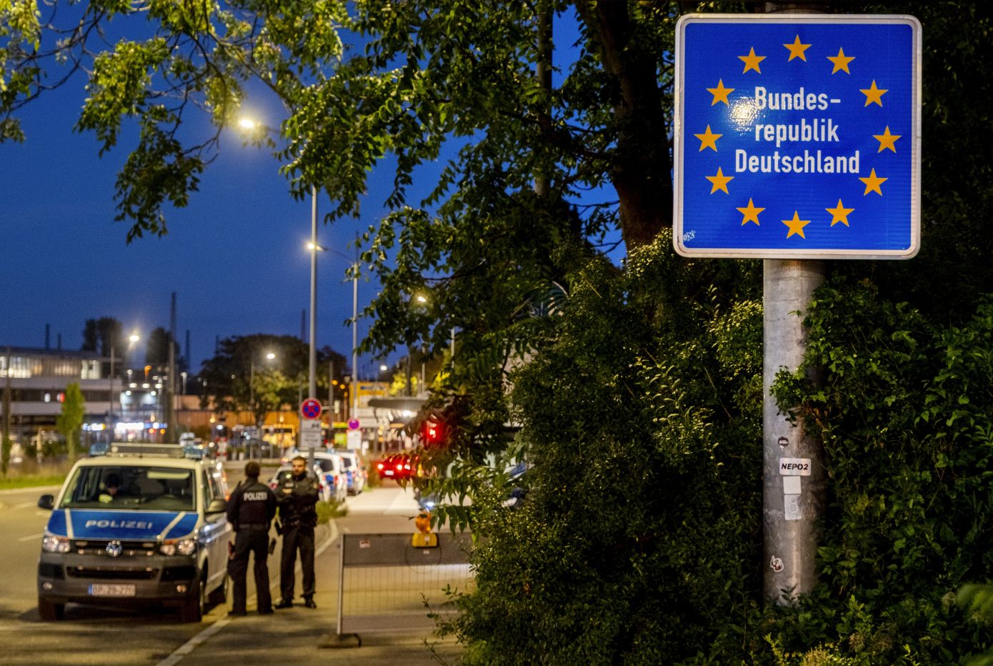 Αγωνία στην Αθήνα για το κλείσιμο των συνόρων από τη Γερμανία – Τι ισχύει από σήμερα