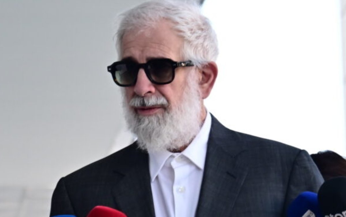 Πέτρος Φιλιππίδης: «Έχω κάνει λάθη, αλλά ποτέ δεν βiασα – Σήμερα είμαι ένας τεμπέλης, ένας άνεργος»
