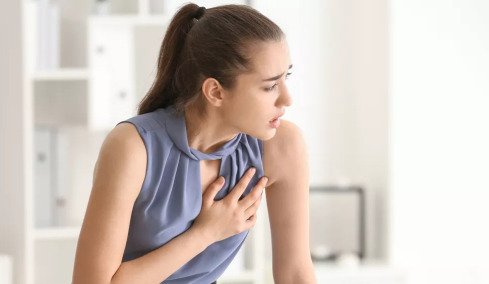 Ανεύρυσμα: Απλό τεστ του αντίχειρα προμηνύει τον αυξημένο κίνδυνο – Γίνεται σε 1 λεπτό