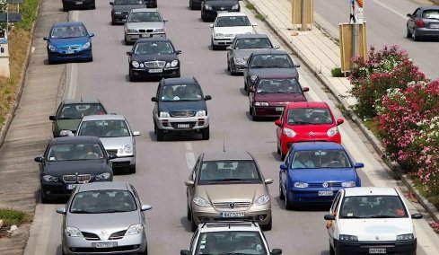 Αποκάλυψη: Έρχεται σοκ για τους κατόχους παλαιών αυτοκινήτων - Εως 300€ την ημέρα το πρόστιμο