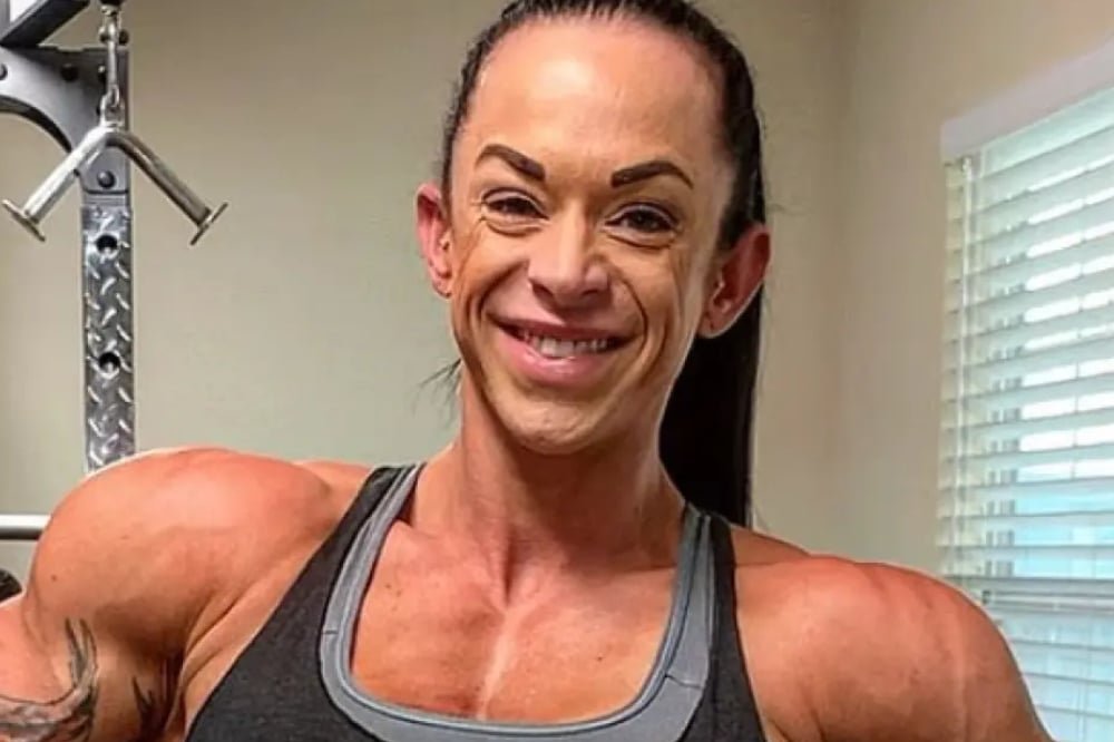 Nεκρή ξαφνικά 41χρονη bodybuilder τρεις ημέρες μετά τα 41α γενέθλιά της