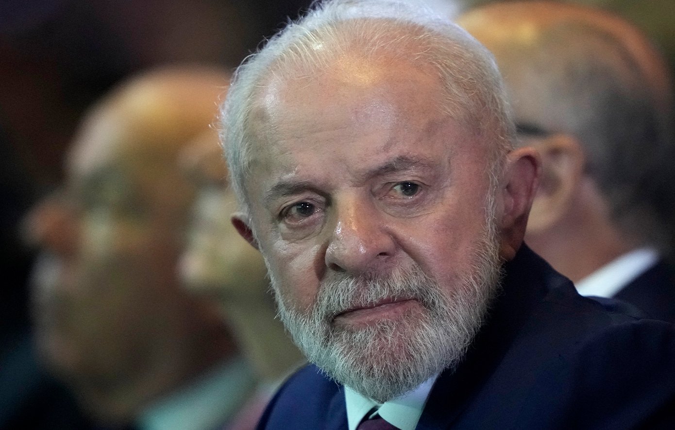 Ο πρόεδρος Λούλα καταγγέλλει τις κυρώσεις των ΗΠΑ κατά των δικαστών στη δίκη του πρώην προέδρου Ζαΐχ Μπολσονάρου