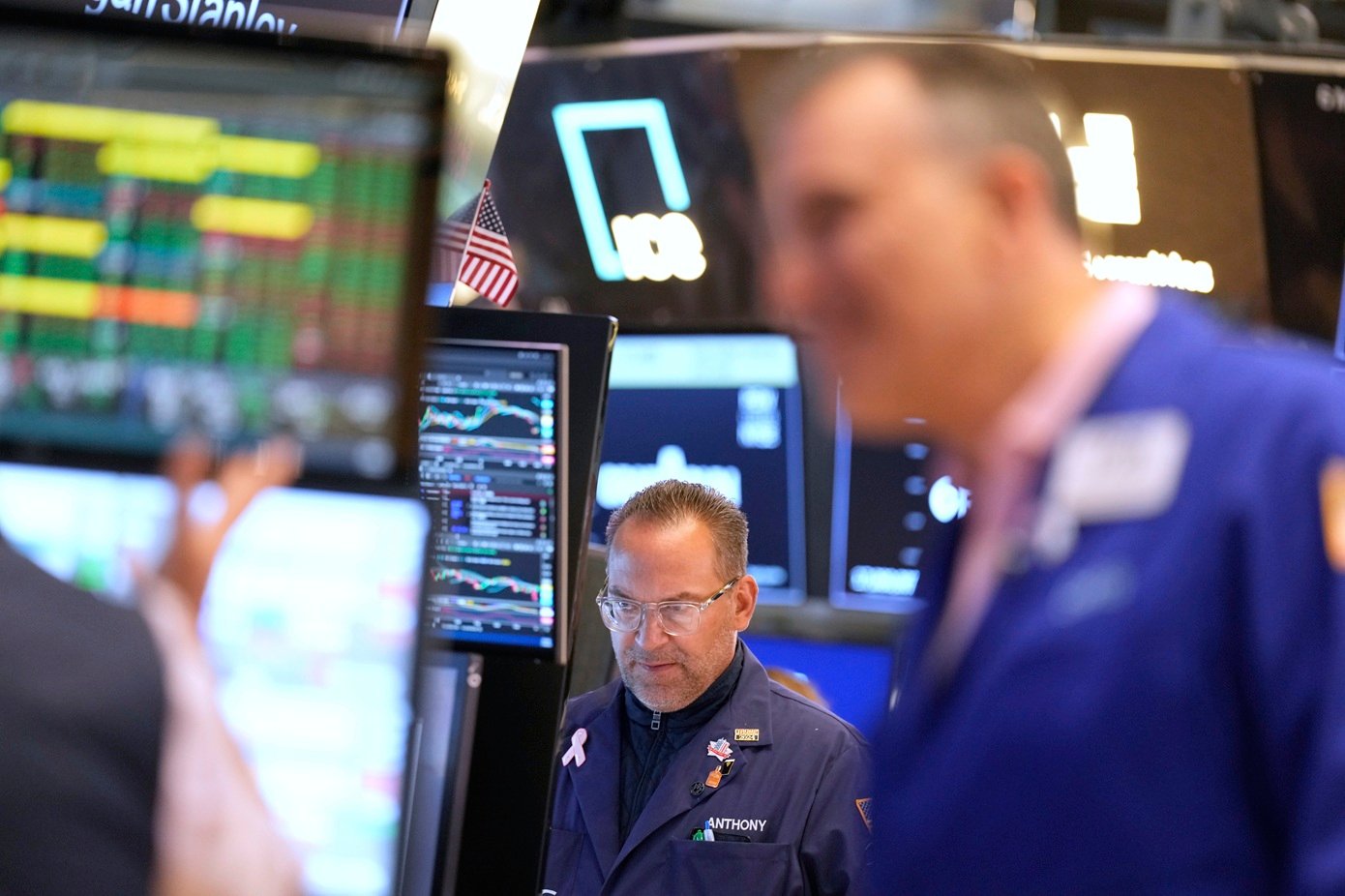 Wall Street: Νέα ρεκόρ για S&P 500 και Nasdaq παρά την πτώση του Dow Jones