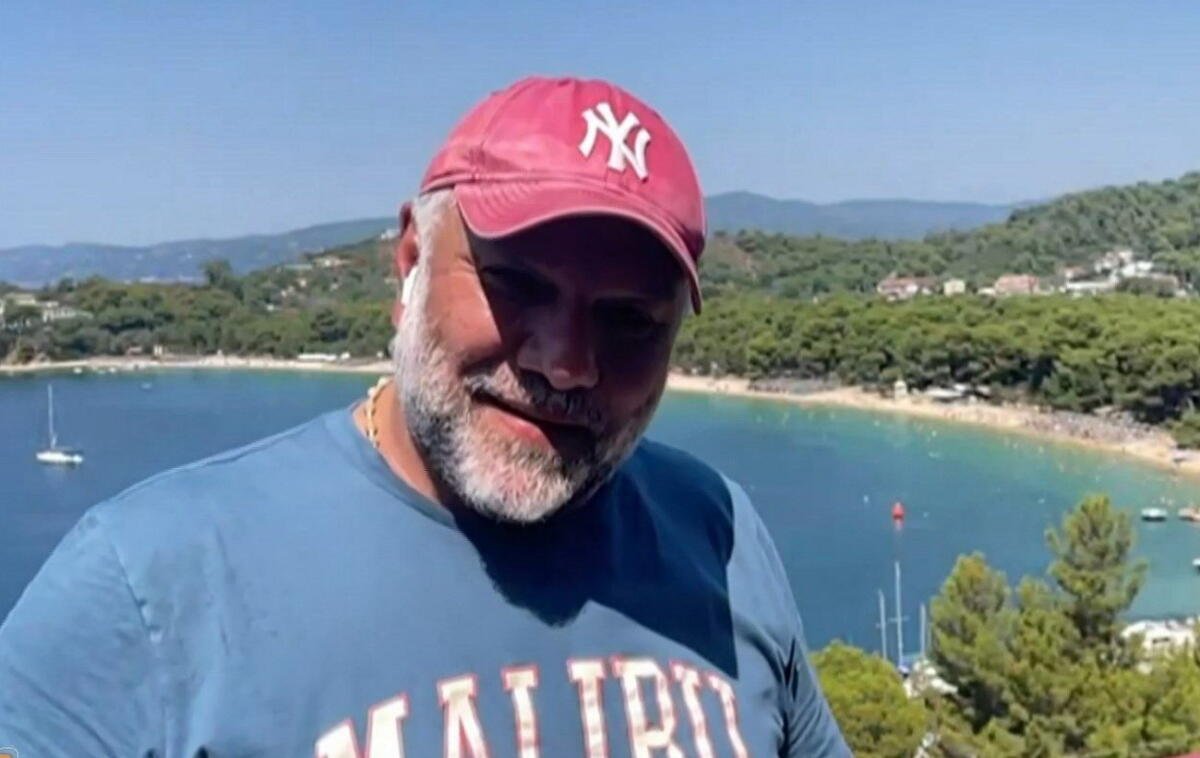 Γρηγόρης Αρναούτογλου