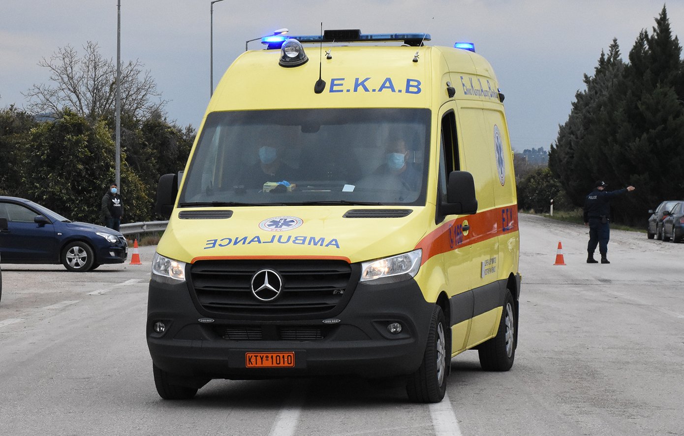 Τραγωδία στο Βόλο: Ζούσε με τον νεκρό πατέρα του στο σπίτι για επτά ημέρες