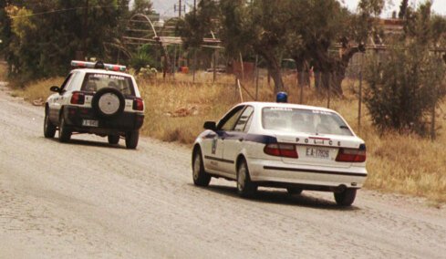 Το στυγερό έγκλημα στα Λουτρά Ωραίας Ελένης: «Αστυνομία; Σκότωσα το παιδί μου και αυτοκτονώ»
