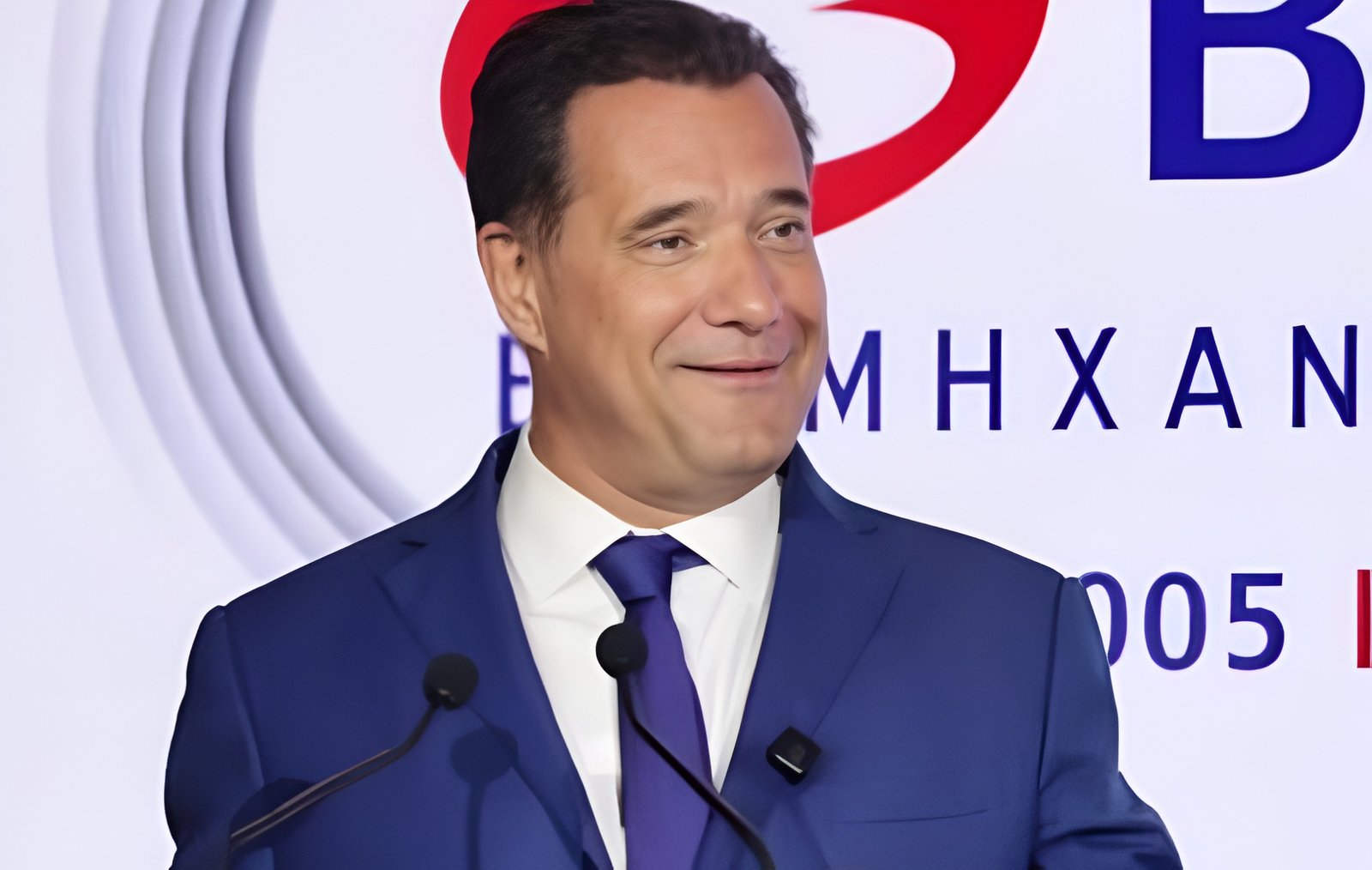 Άδωνις Γεωργιάδης: «Και μαλλιά έβαλα και μπότοξ έκανα και κρέμες καταπληκτικές βάζω»