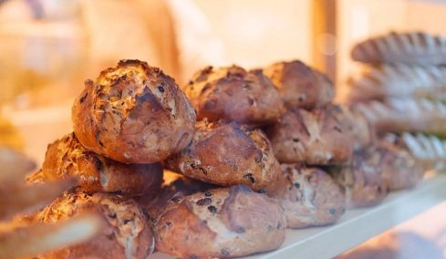 Η νέα μαγεία του ψωμιού; Τα micro bakeries αλλάζουν το τοπίο της Αθήνας - Ποια περιμένουμε να ανοίξουν