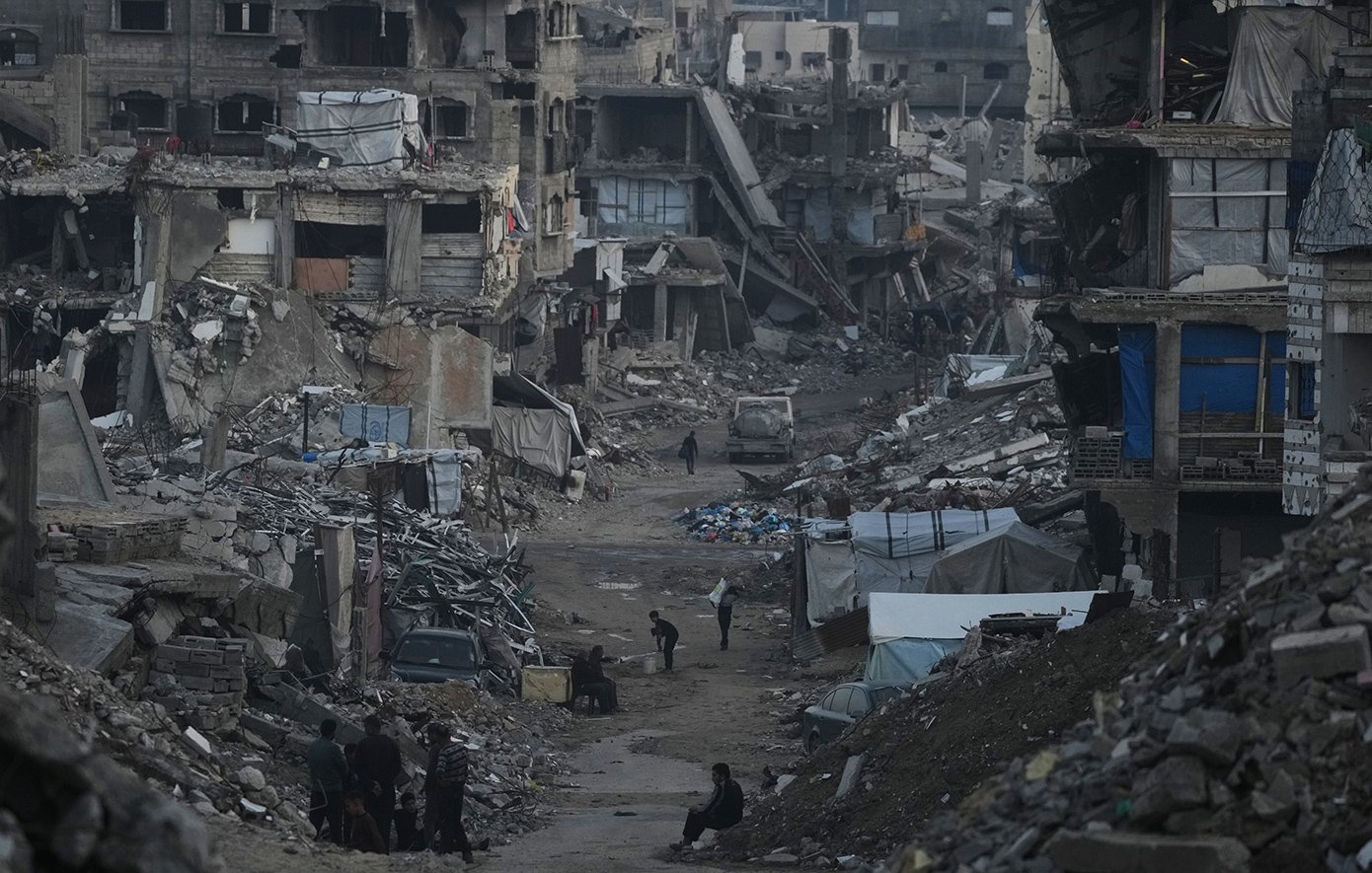 Νέο σφυροκόπημα στη Γάζα – Νεκροί και τραυματίες στους βομβαρδισμούς του Ισραήλ