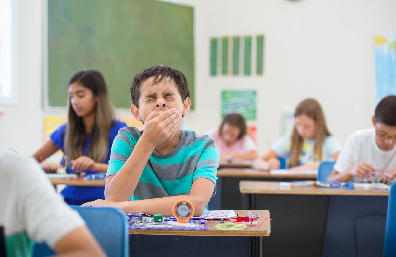 Πόσες-ώρες-κοιμάται-καθημερινά-το-παιδί-σας;-Για-σχεδόν-ένα-στα-δύο-δεν-είναι-αρκετές