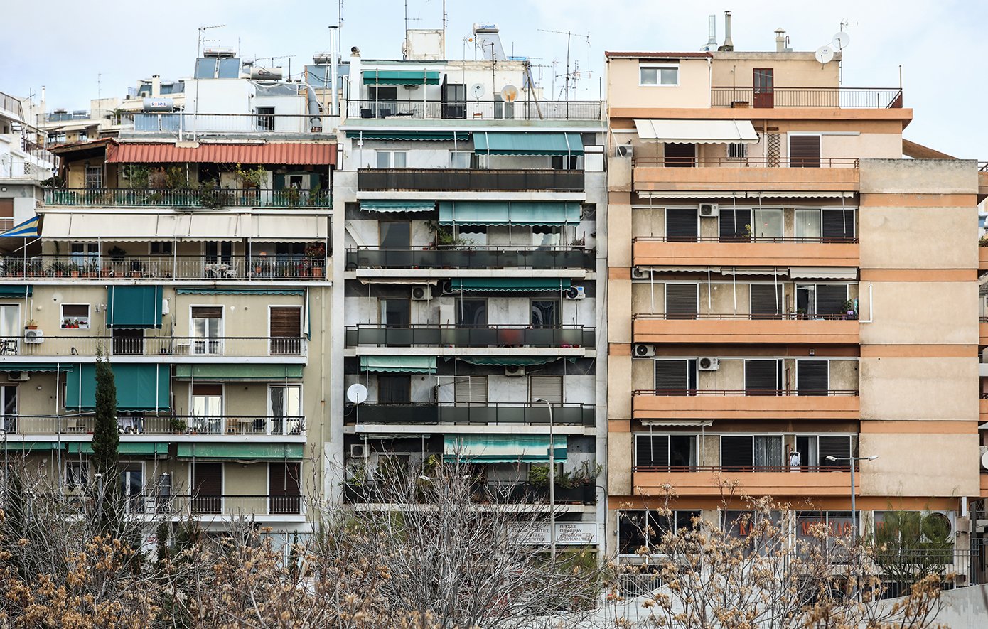 Τι αλλάζει σε εξώσεις και μισθώσεις σπιτιών με τον νέο νόμο – Τα δικαιώματα ιδιοκτητών και ενοικιαστών