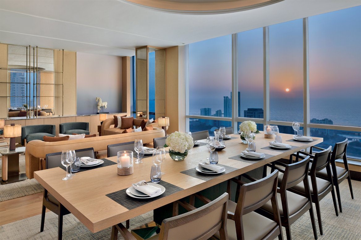 Four Seasons Hotel Mumbai: Fine living στη γη των μαχαραγιάδων