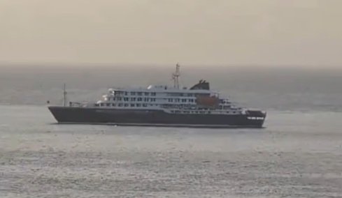 Θρίλερ στον Ατλαντικό με το κρουαζιερόπλοιο με τους τρεις νεκρούς από χανταϊό, δεν το αφήνουν να δέσει γιατί φοβούνται εξάπλωση