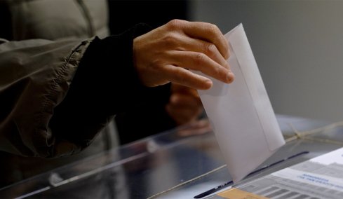 ALCO: Στις 10,6 μονάδες το προβάδισμα ΝΔ στην πρόθεση ψήφου, ποια κόμματα «καταπίνουν» Τσίπρας, Καρυστιανού