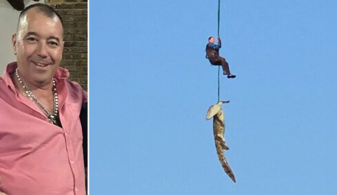 Ο κροκόδειλος που ανέσυρε αστυνομικός με ελικόπτερο στη Νότιο Αφρική είχε κατασπαράξει ξενοδόχο, βρήκαν οστά του στο στομάχι του