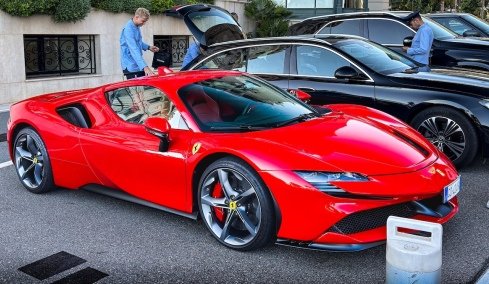 Έκανε... κόλπα για να πάρει πίσω 62.000 ευρώ από τη Ferrari