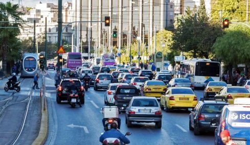 Στα θρανία οι Ελληνες οδηγοί