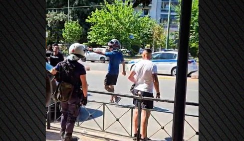 «Τον σκοτώσαμε; Καλά του κάναμε!»: Επίθεση στις κάμερες από συγγενείς του καταδικασμένου για τον θάνατο του 11χρονου Μάριου 