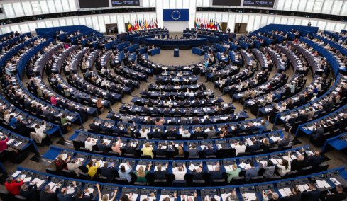 «Δίνετε έδαφος στην τρομοκρατία» απαντά η Τουρκία στο ευρωκοινοβούλιο μετά την έκθεση-ράπισμα για Δημοκρατία, «Γαλάζια Πατρίδα», 12 μίλια και casus belli