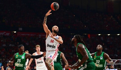 Ολυμπιακός - Παναθηναϊκός 55-39 (Γ΄ περίοδος): Προβάδισμα νίκης για τους Πειραιώτες, live ο πρώτος τελικός της Basket League