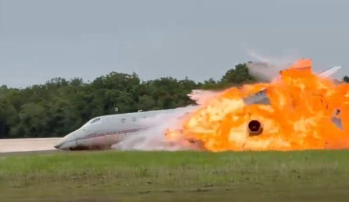 aeroplane_crash_hor