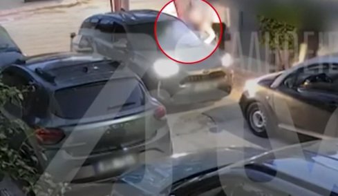 «Δεν την χτύπησα, αγαπώ τις γυναίκες»: Τι ισχυρίζεται ο 30χρονος που γρονθοκόπησε την οδηγό στο Ίλιον  μπροστά στο παιδί της