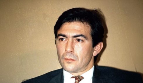 «Αυτό το ψυχρό κτήνος, ο Γιωτόπουλος, έστειλε 17 ανθρώπους στον τάφο»: Ο Άρης Δαβαράκης απαντά στην Ακρίτα με φωτογραφία Περατικού 