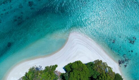 Ψηφιακή αποσύνδεση, road trips, εμπειρίες ευεξίας: Οι συνήθειες των ταξιδιωτών το καλοκαίρι του 2026