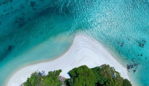 Ψηφιακή αποσύνδεση, road trips, εμπειρίες ευεξίας: Οι συνήθειες των ταξιδιωτών το καλοκαίρι του 2026