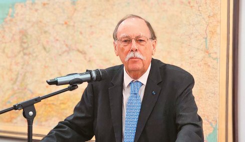 Ρόντρικ Μπίτον: Ο Ελληνισμός ορίζεται πρωτίστως από την ελληνική γλώσσα - Η αρετή που εκφράζεται από τη λέξη «εγκαρτέρηση»