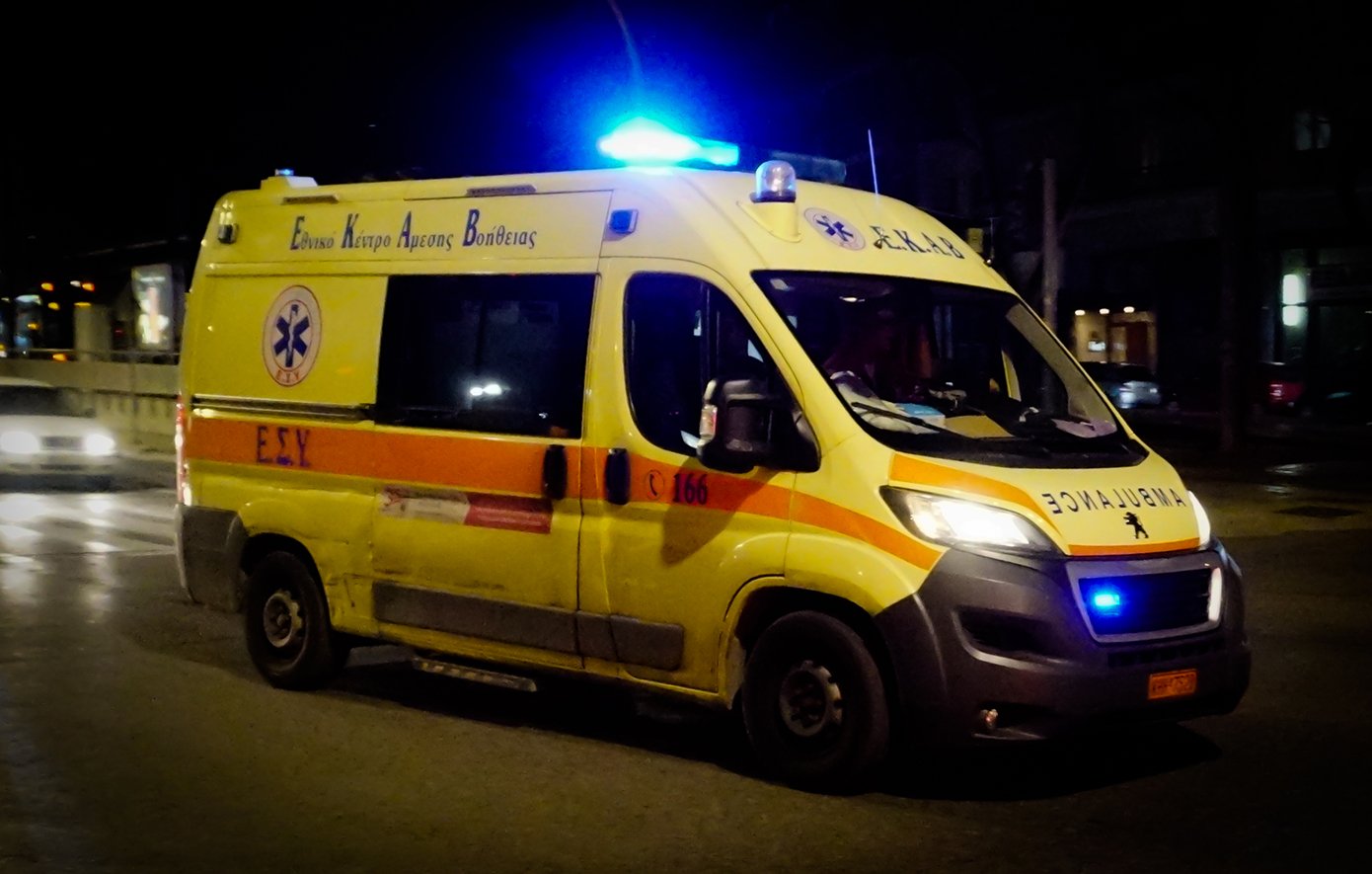 «Γουρούνα» προσέκρουσε σε ελιά στα Χανιά – Δύο Αιγύπτιοι μεταφέρθηκαν στο νοσοκομείο
