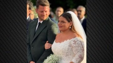 Δανάη Μπάρκα για τον γάμο της: Δεν ήξερε κανείς τίποτα, οι κουμπάροι μας έμαθαν μία εβδομάδα πριν ότι θα μας παντρέψουν  
