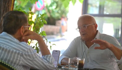 Άρης Δαβαράκης στον Δανίκα: «Πολύ με στενοχωρεί ο Αντώνης Σαμαράς με αυτό το κόλλημα που έχει με το Μητσοτακέικο»