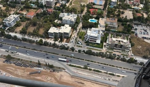 Η θέα από τον 40ό όροφο μέσα από τον Πύργο Κατοικιών του Ελληνικού, δείτε φωτογραφίες