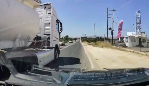 Ελεύθερος με εντολή εισαγγελέα ο οδηγός βυτιοφόρου που έκανε παράνομη προσπέραση κοντά στο αεροδρόμιο Χανίων, βίντεο