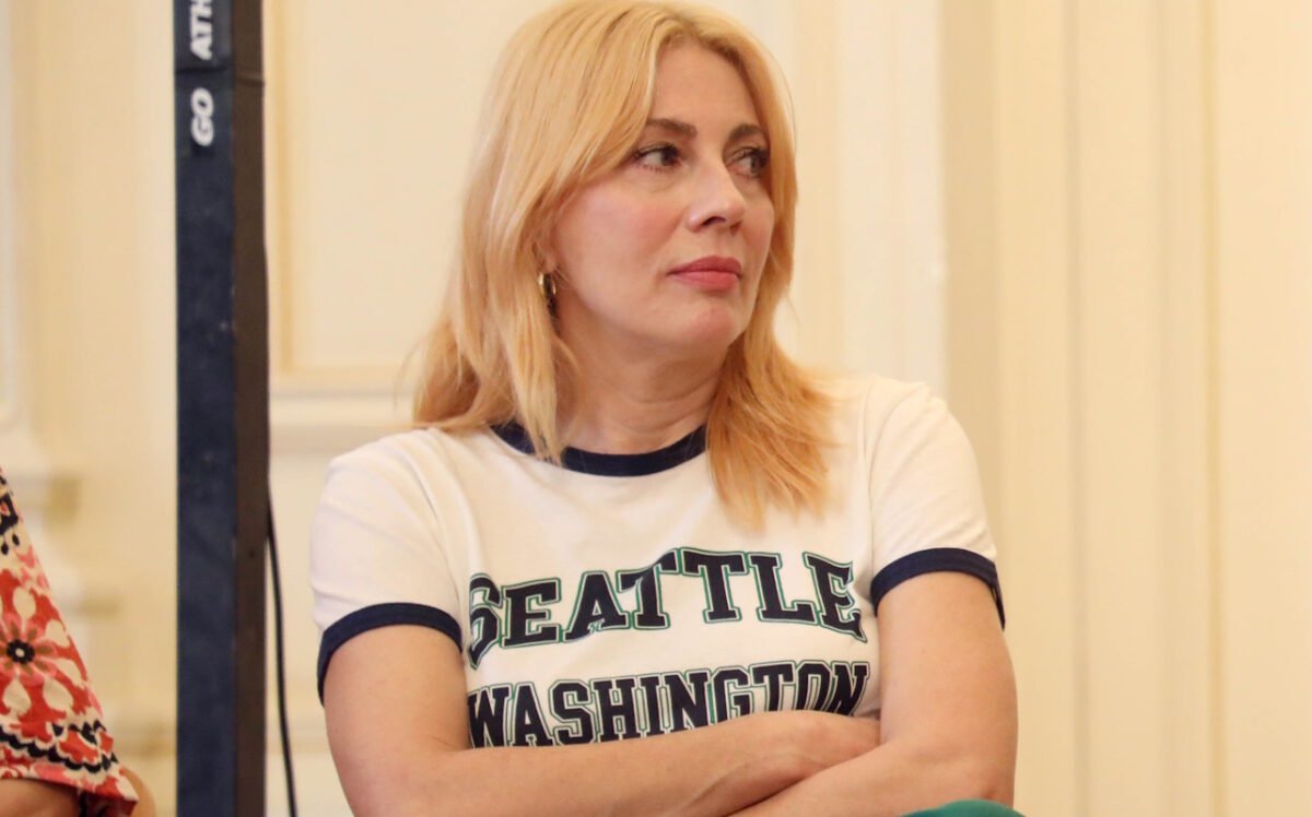 Σμαράγδα Καρύδη
