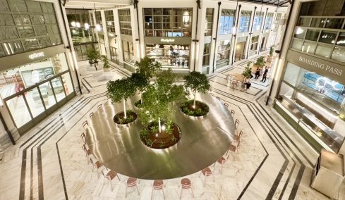 Η Στοά Αρσακείου παραδίδεται ξανά στο κοινό και φιλοδοξεί να αλλάξει το κέντρο της Αθήνας, δείτε εικόνες  
