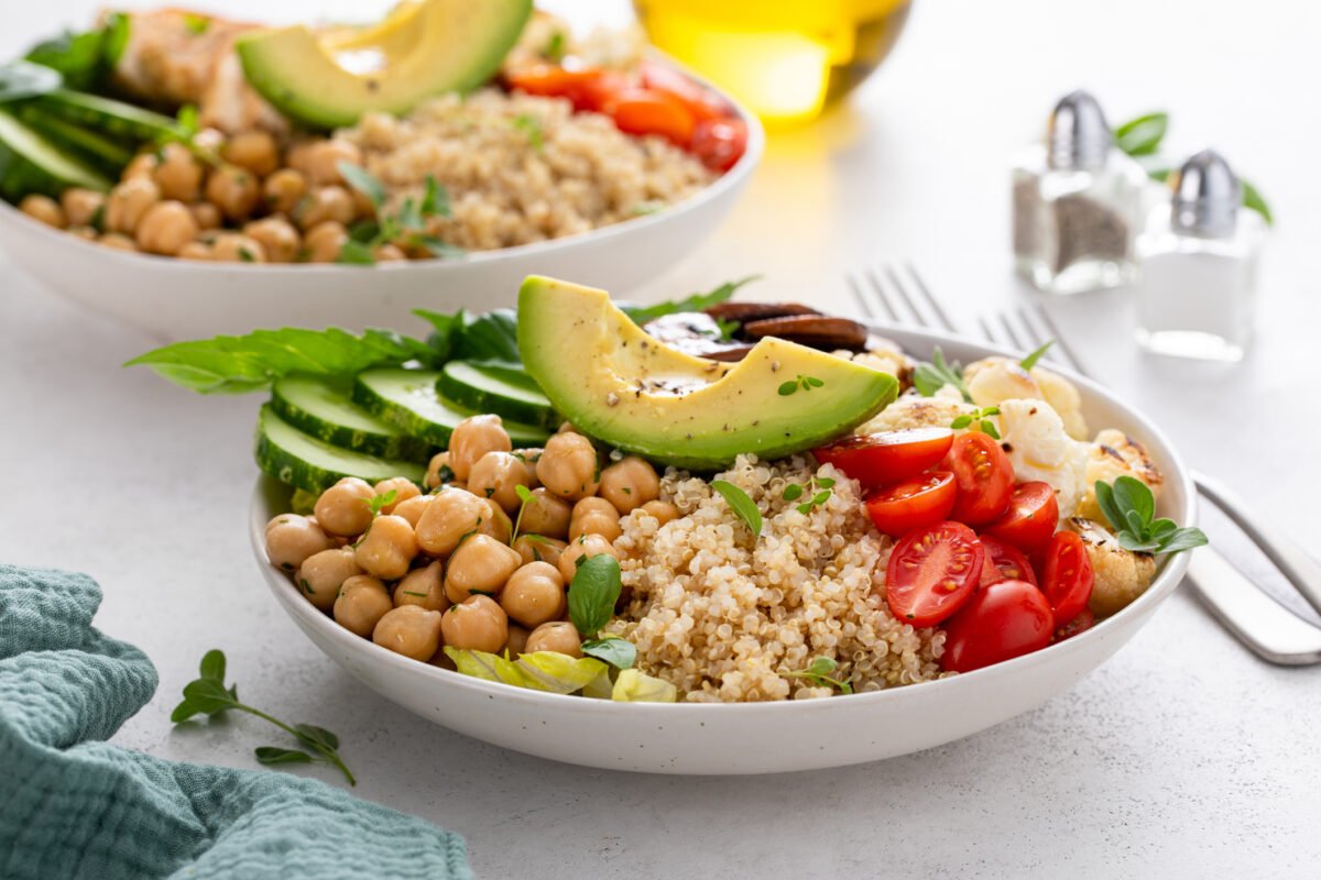 Μπορεί-η-vegan-διατροφή-να-επιβραδύνει-τη-βιολογική-γήρανση;-Τι-έδειξε-νέα-μελέτη