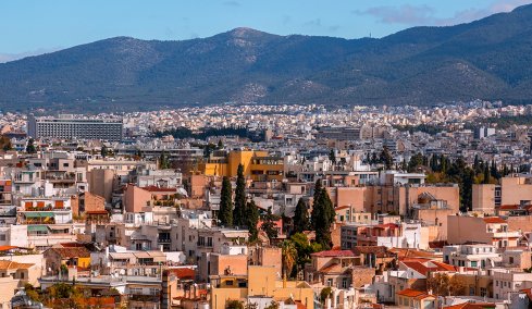 Ένα κτίριο «λήγει» στα 50; Τι λέει γνωστός αρχιτέκτονας και τι προβλέπουν οι κανονισμοί