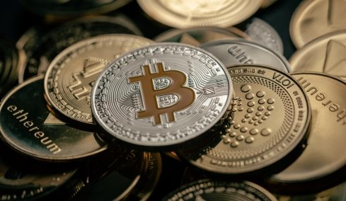 Θεσπρωτία: Θύμα μεγάλης απάτης 78χρονος, του απέσπασαν 300.000 ευρώ για «επενδύσεις» σε κρυπτονομίσματα  