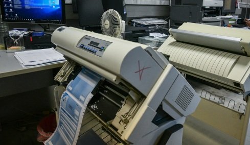 Η ΑΑΔΕ ανοίγει ξανά φακέλους με ελέγχους σε τραπεζικές καταθέσεις, αδήλωτα εισοδήματα, ΦΠΑ και ακίνητα: Ποιοι μπαίνουν στο μικροσκόπιο