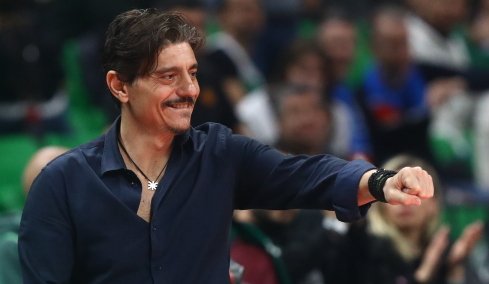 Γιαννακόπουλος: Προσπάθησα να πάρω τον Γιόκιτς φέτος, θα το κάνω του χρόνου, ήταν λάθος που κατέβηκε το λάβαρο του Μποντίρογκα 