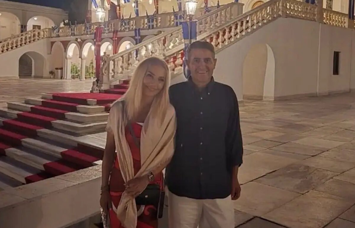 Γιώργος Μυλωνάκης και Τίνα Μεσσαροπούλου στην Τήνο