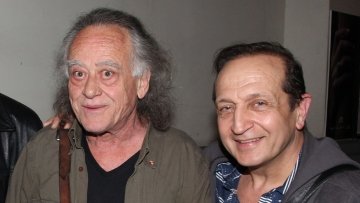 Ο Σπύρος Μπιμπίλας αποχαιρετά τον Νίκο Καλογερόπουλο: Σε ευχαριστούμε  που τίμησες με τη λάμψη και το ταλέντο σου την τέχνη μας  