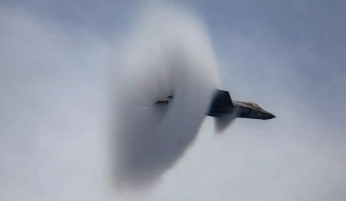 To θρίλερ κατασκοπείας με stealth εξαρτήματα των F-35  και η Ελλάδα