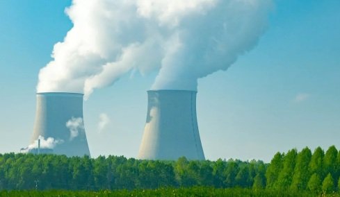 Ο πυρηνικός αντιδραστήρας των 1.020 τόνων που ταξίδεψε με 320 «τροχούς» και 270 χλμ. στον ποταμό Columbia  